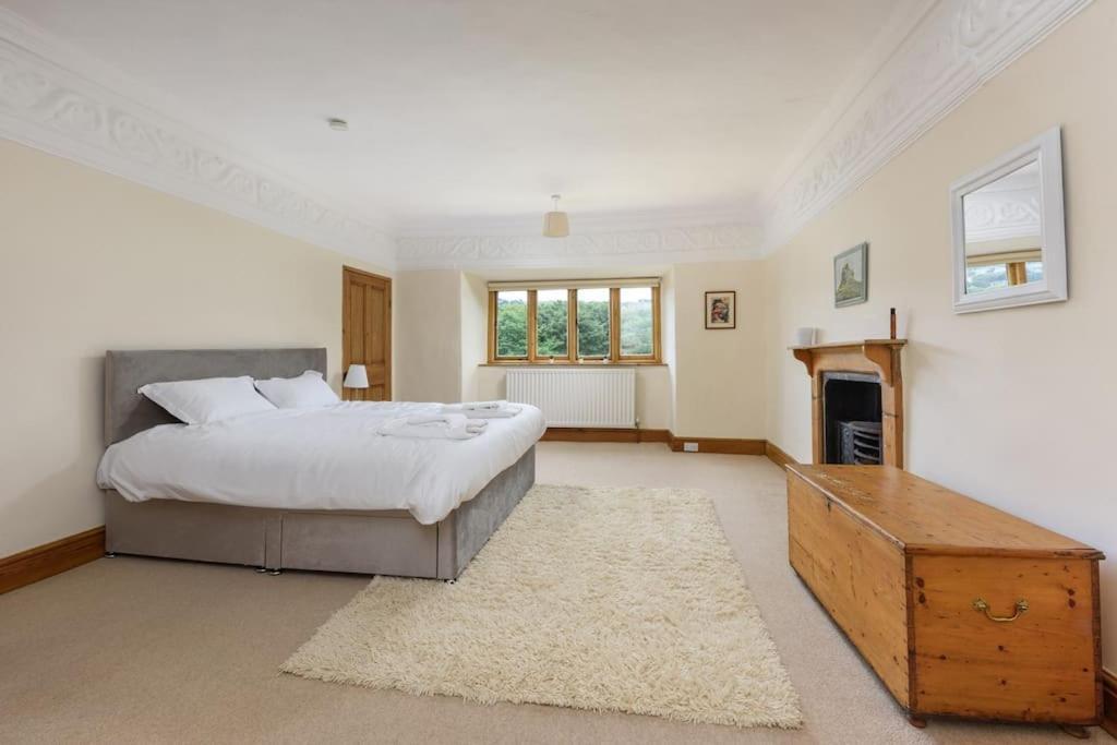 10 Bed Stunning House In Village, With Hot Tub Ovingham 外观 照片