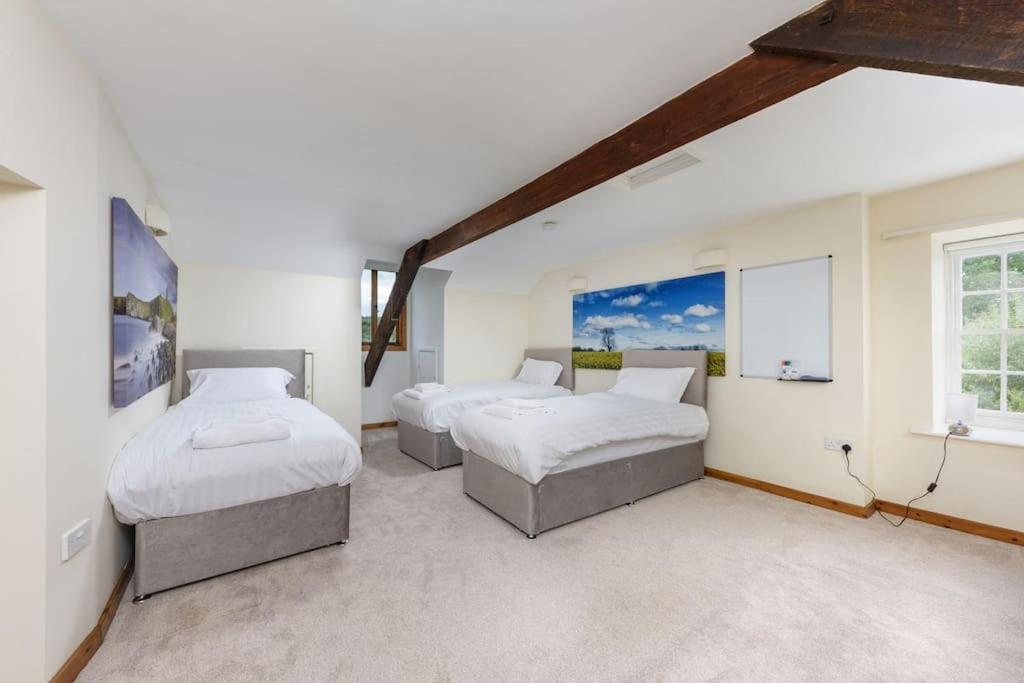 10 Bed Stunning House In Village, With Hot Tub Ovingham 外观 照片